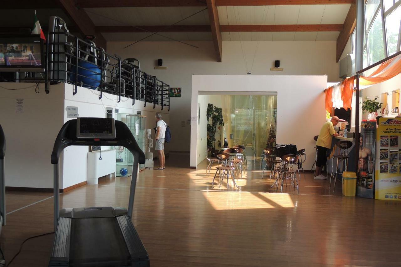Interno 132 Appartement Porto San Giorgio Buitenkant foto