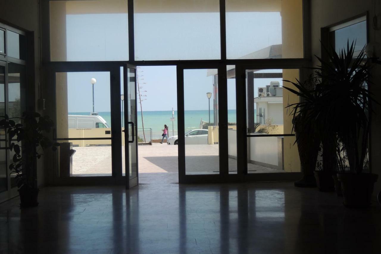 Interno 132 Appartement Porto San Giorgio Buitenkant foto